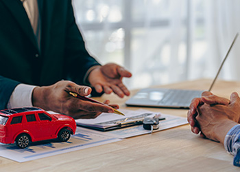 Long-Term Car Rental Benefits for Corporate Growth in Hungary